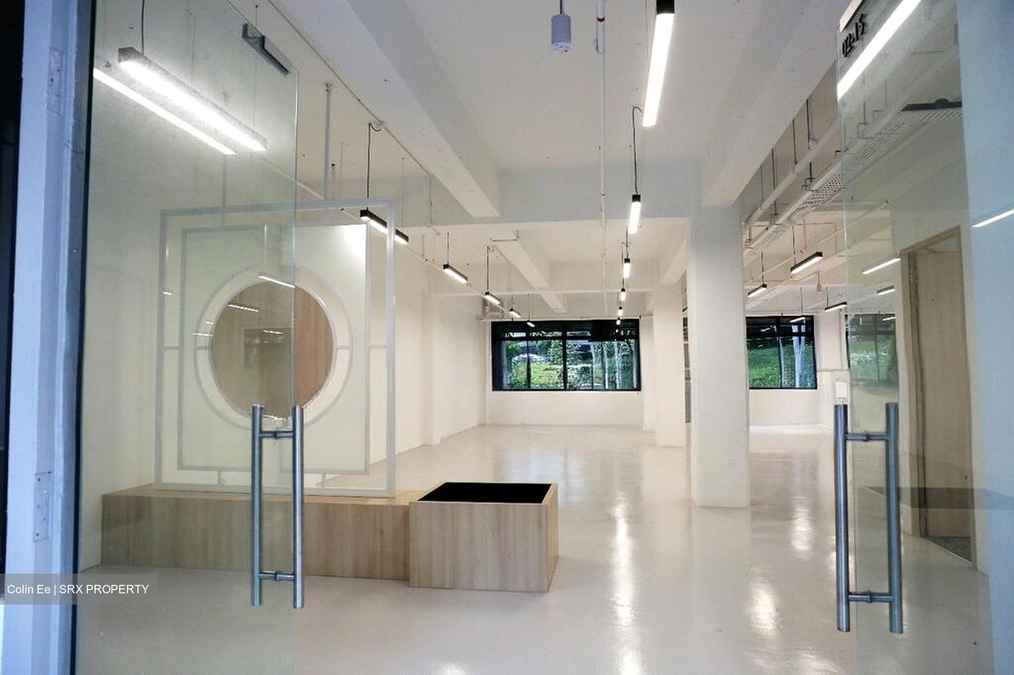 Ayer Rajah Crescent (D5), Factory #525713901